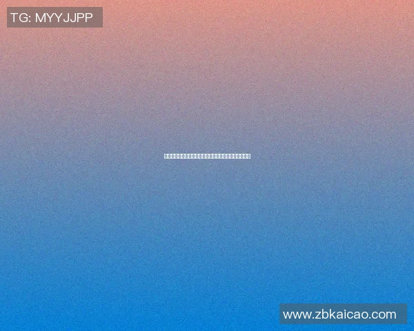 足球明星与中国女孩甜蜜亲吻引发热议引众人关注与祝福