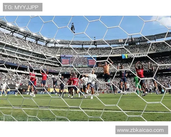 足球明星出场时观众的热情与欢呼声如何影响比赛氛围与球员表现